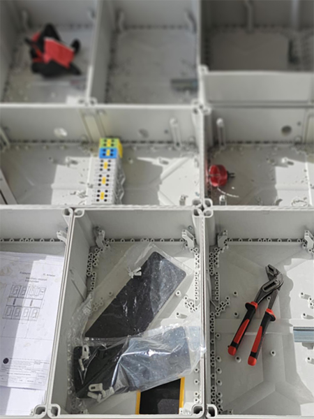 Biztonság és elegancia egy közel 100 éves társasházban